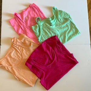 Tank tops. Size Medium